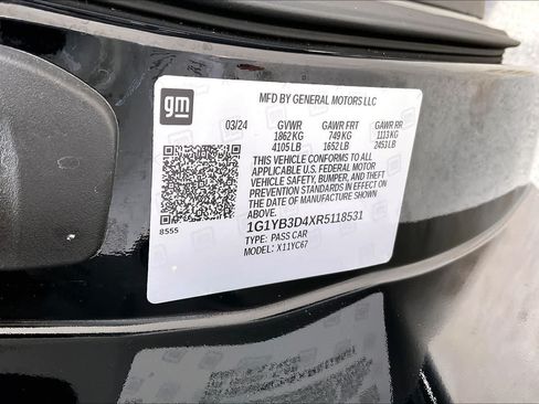 Used 2024 Chevrolet Corvette Stingray Preferred Conv w/ Battery Protection Package RWD image 19