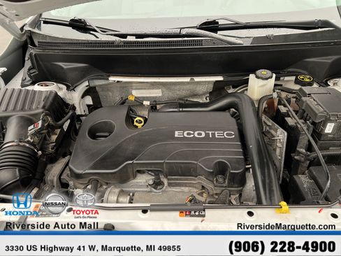 Used 2022 GMC Terrain SLE w/ Driver Convenience Package AWD/4WD image 13
