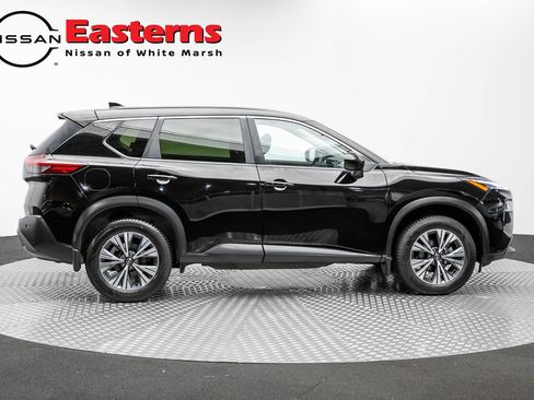 Used 2023 Nissan Rogue SV AWD/4WD image 4