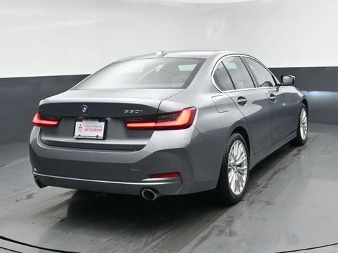 Used 2024 BMW 330i Sedan image 21