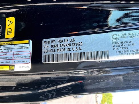 Used 2022 Jeep Gladiator Sport AWD/4WD image 32