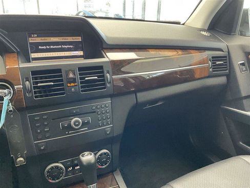 Used 2012 Mercedes-Benz GLK 350 4MATIC image 17