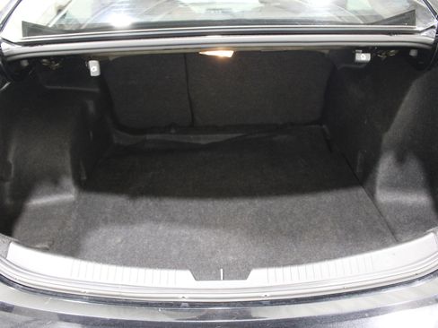 Used 2018 Chevrolet Malibu LS FWD image 22