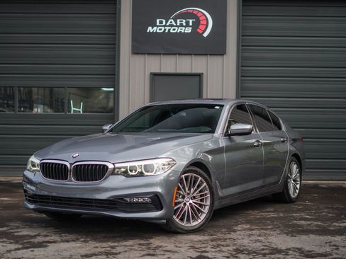Used 2018 BMW 540i 540i Sedan 4D image 3