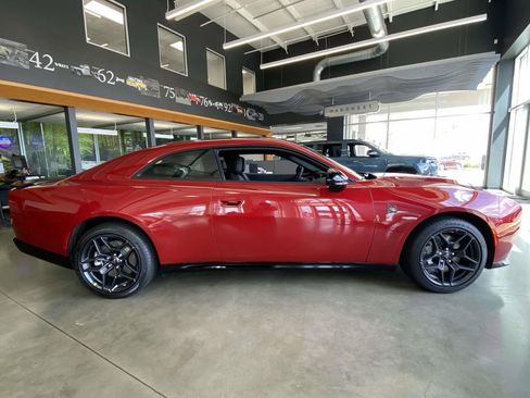 New 2026 Dodge Charger Scat Pack w/ Blacktop Package AWD/4WD image 7