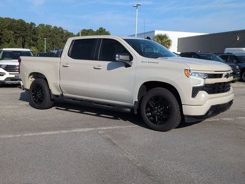 Used 2026 Chevrolet Silverado 1500 RST w/ RST Select Package RWD image 2