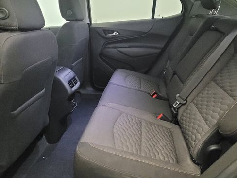 Used 2020 Chevrolet Equinox LT AWD/4WD image 18