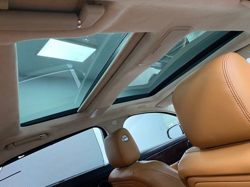 Used 2017 Jaguar XJ L Portfolio image 40