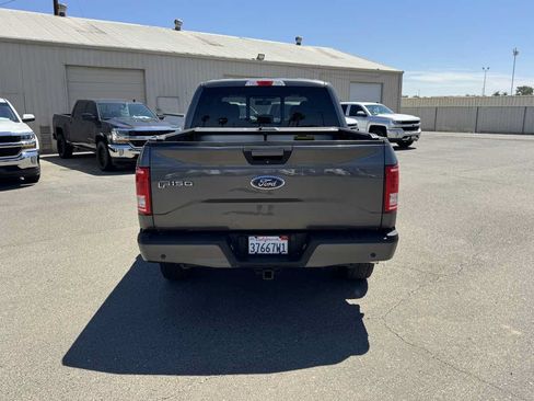 Used 2015 Ford F150 XLT w/ Equipment Group 302A Luxury AWD/4WD image 8