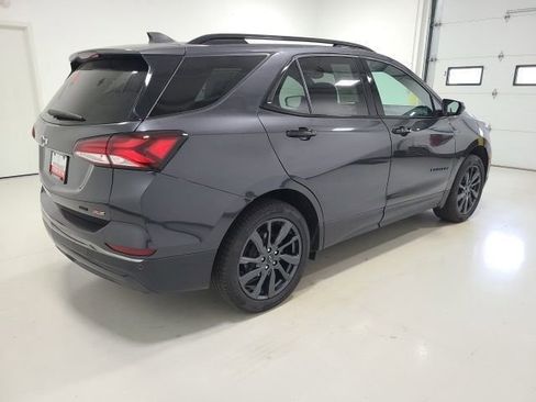 Used 2023 Chevrolet Equinox RS w/ LPO, Floor Liner Package AWD/4WD image 42