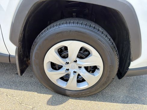Used 2025 Toyota RAV4 LE FWD image 12