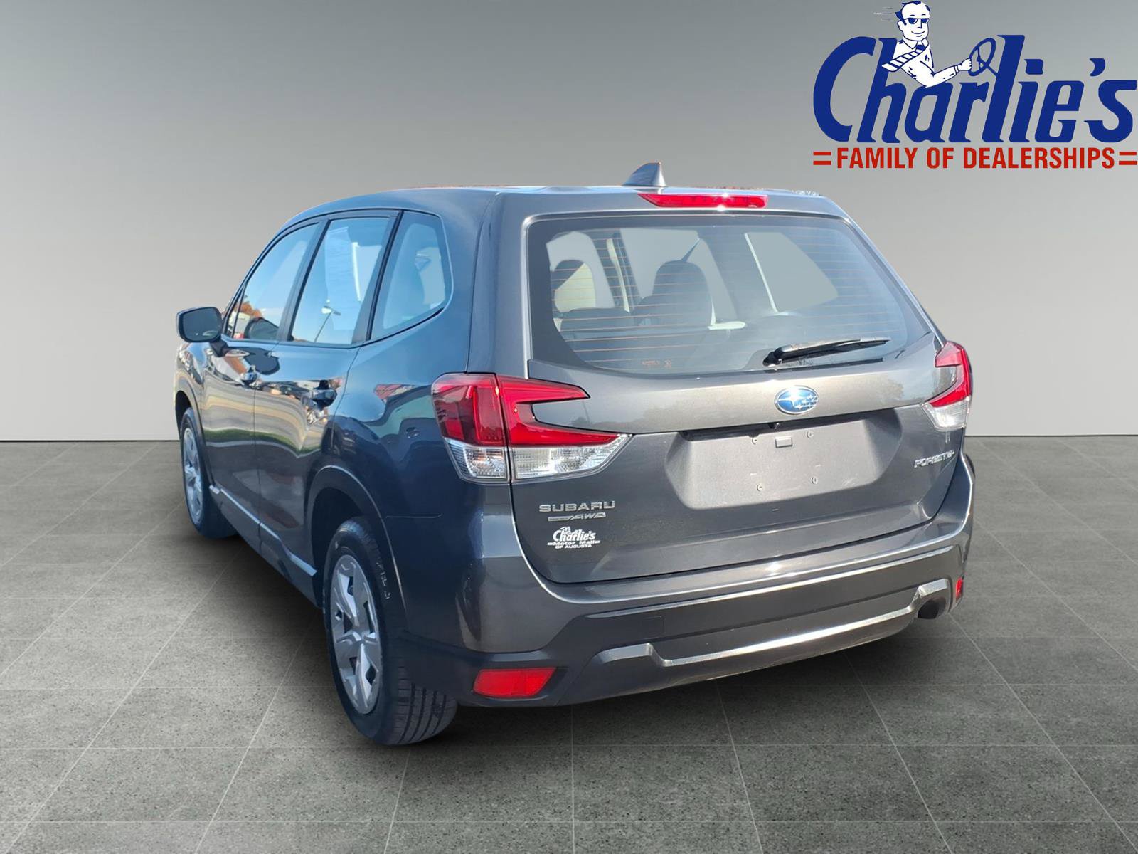 Used 2023 Subaru Forester AWD/4WD image 5