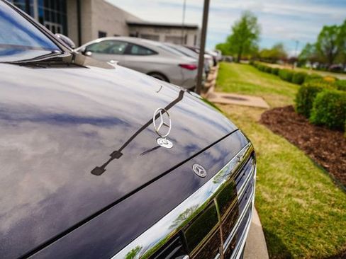 Certified 2022 Mercedes-Benz S 500 4MATIC image 4