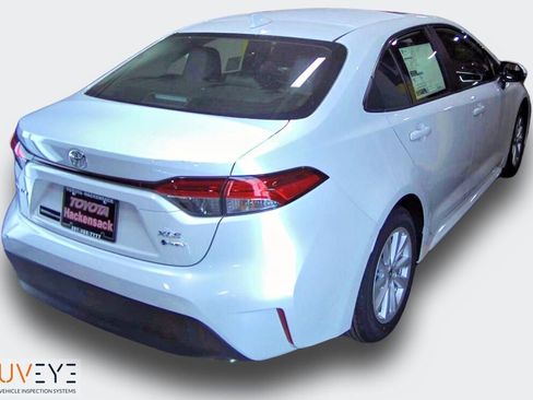 New 2026 Toyota Corolla XLE image 3