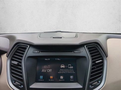 Used 2017 Hyundai Santa Fe Sport FWD image 12