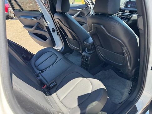 Used 2018 BMW X1 xDrive28i AWD/4WD image 24