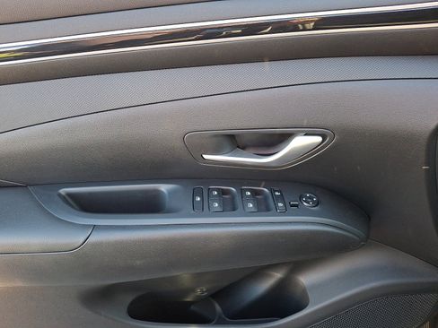 Certified 2024 Hyundai Tucson SEL AWD/4WD image 12
