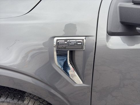 Used 2024 Ford F150 XLT w/ Tow/Haul Package image 9