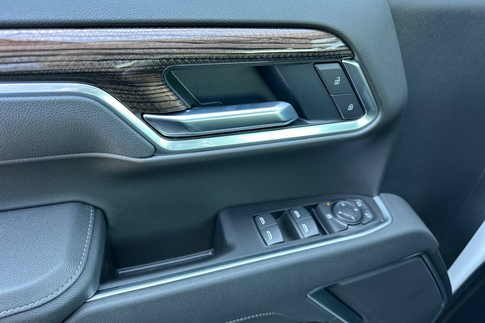 New 2026 Chevrolet Silverado 1500 LT AWD/4WD image 11