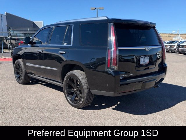 Used 2019 Cadillac Escalade Platinum AWD/4WD image 4