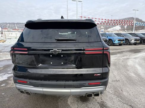 Used 2025 Chevrolet Traverse Z71 w/ Driver Confidence Package image 5