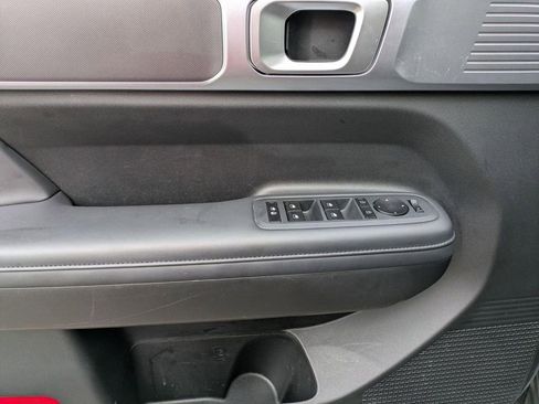 Used 2025 Hyundai Santa Fe SEL AWD/4WD image 14