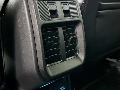 Certified 2025 Ford Bronco Outer Banks AWD/4WD image 31