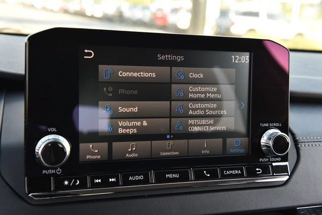 Used 2022 Mitsubishi Outlander ES FWD image 13