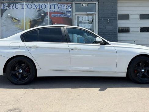 Used 2015 BMW 328i xDrive Sedan AWD/4WD image 2