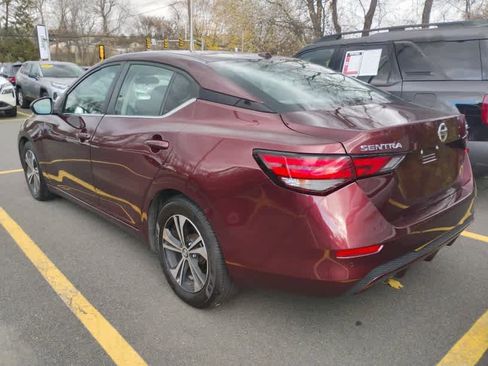 Used 2023 Nissan Sentra SV image 4