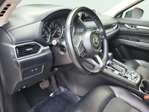 Used 2020 MAZDA CX-5 Touring FWD image 23