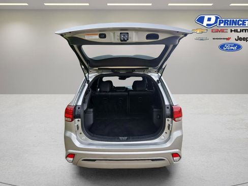 Used 2022 Mitsubishi Outlander LE AWD/4WD image 9