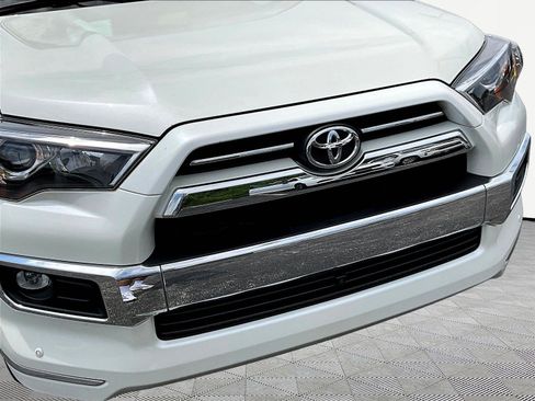 Used 2023 Toyota 4Runner Limited AWD/4WD image 33