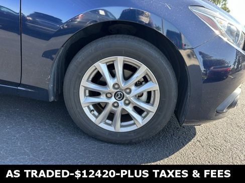 Used 2016 MAZDA MAZDA3 i Touring image 8