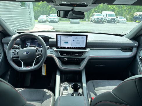 New 2026 Ford Explorer ST AWD/4WD image 3