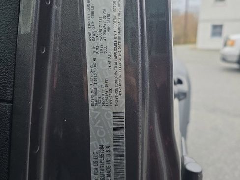 Used 2023 Jeep Gladiator Sport image 5