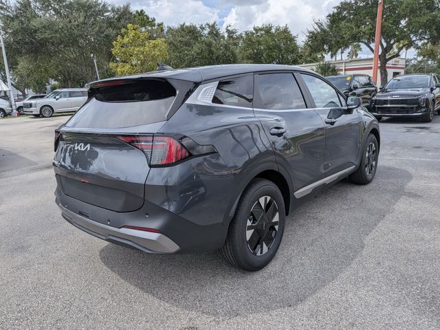 New 2027 Kia Sportage LX FWD image 6