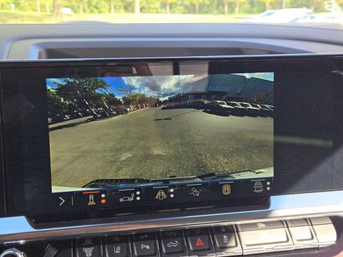 New 2026 GMC Sierra 2500 SLT w/ SLT Convenience Package image 32