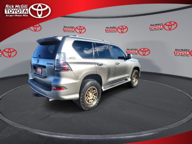 Used 2021 Lexus GX 460 Premium w/ Premium Package AWD/4WD image 8
