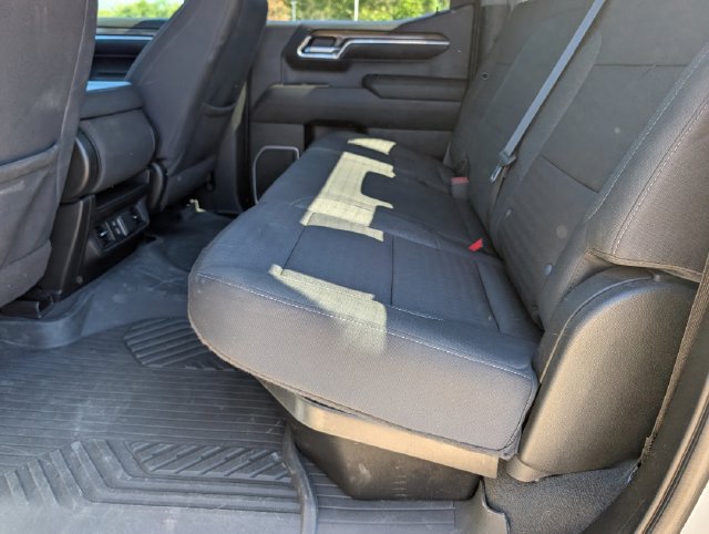 Used 2023 Chevrolet Silverado 1500 RST AWD/4WD image 25