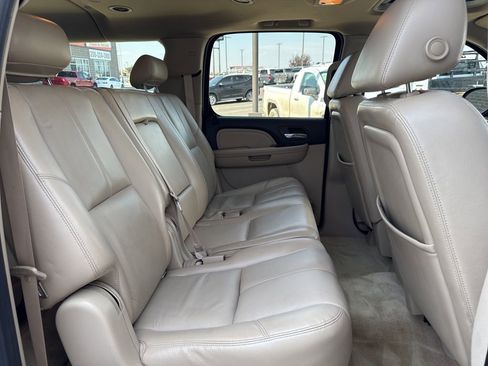 Used 2008 GMC Yukon XL Denali image 31