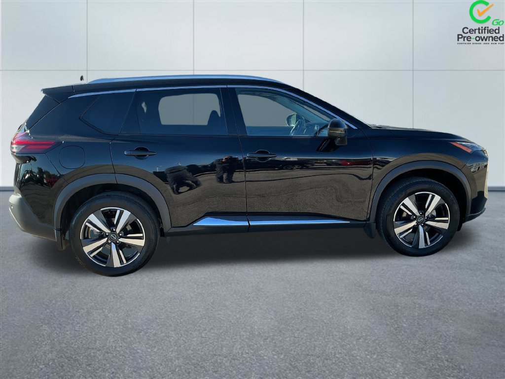 Used 2023 Nissan Rogue SL AWD/4WD image 7