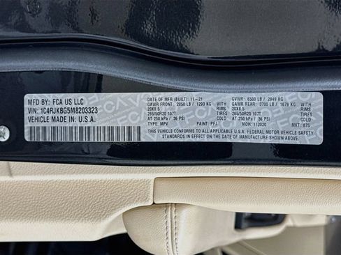 Used 2021 Jeep Grand Cherokee L Limited AWD/4WD image 52