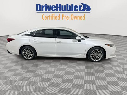Used 2022 Toyota Avalon Limited w/ Advanced Safety Package image 9