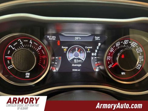 Used 2015 Dodge Challenger R/T Plus image 15