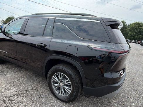New 2026 Chevrolet Traverse LT FWD image 10