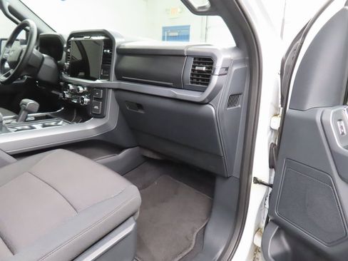 Used 2025 Ford F150 XLT w/ Equipment Group 302A MID image 34