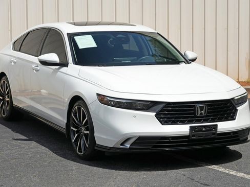 Used 2023 Honda Accord Touring image 54