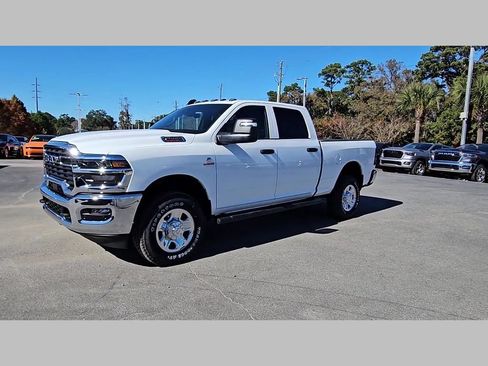 New 2026 RAM 2500 Tradesman AWD/4WD image 38