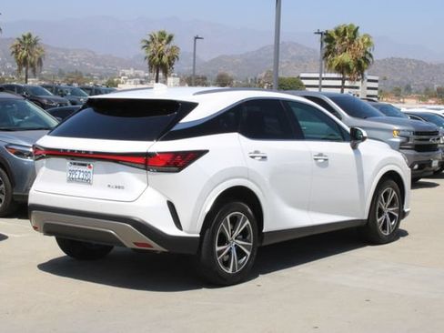 Certified 2024 Lexus RX 350 FWD w/ Technology Package image 21